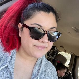 Meet your Posher, Mandy